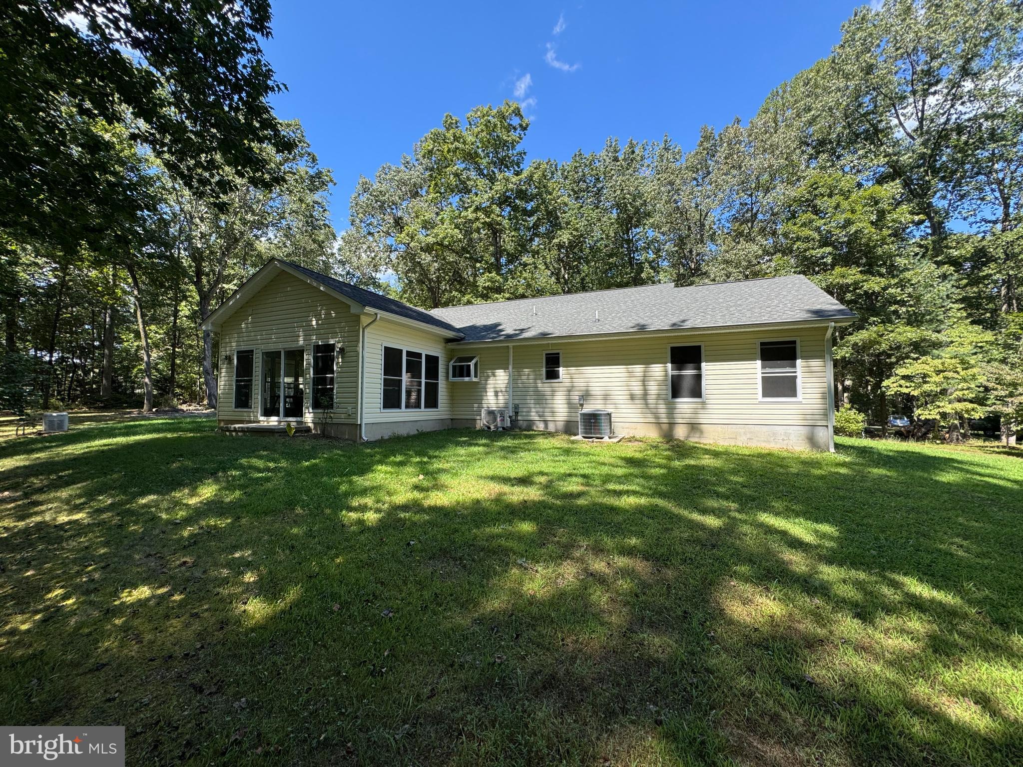 7525 NYLAND ROAD