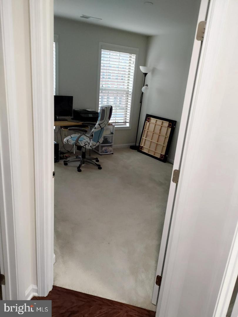 MOOREFIELD - Residential Lease