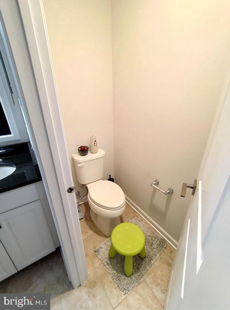 MOOREFIELD - Residential Lease