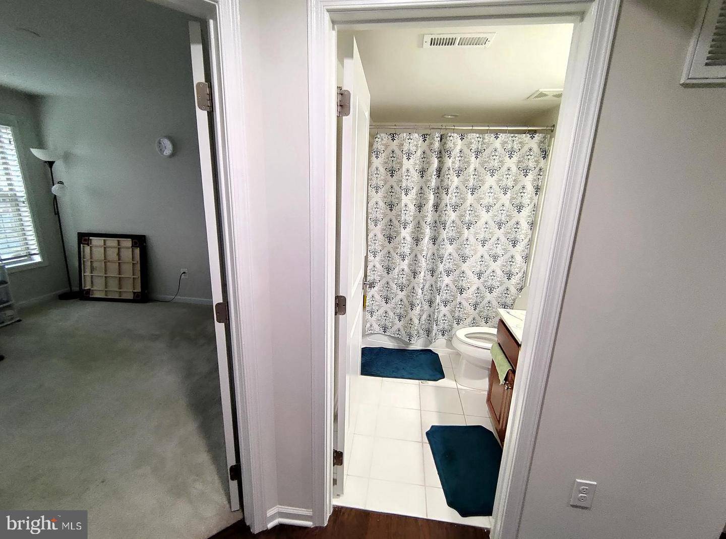 MOOREFIELD - Residential Lease