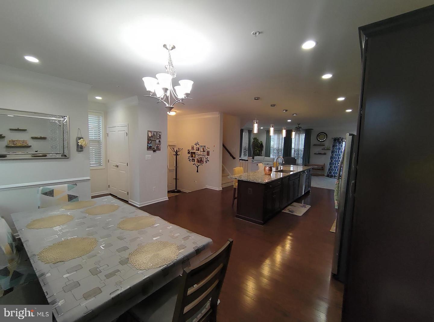 MOOREFIELD - Residential Lease