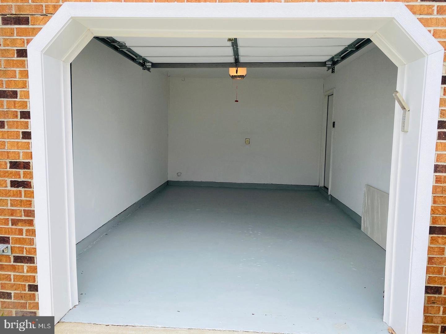 SUNNINGDALE MEADOWS - Residential