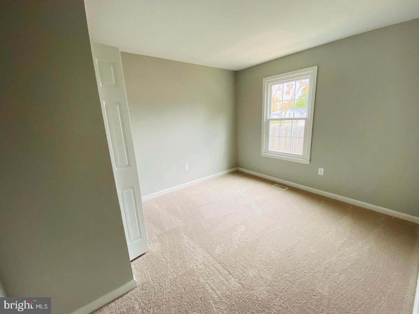 SUNNINGDALE MEADOWS - Residential