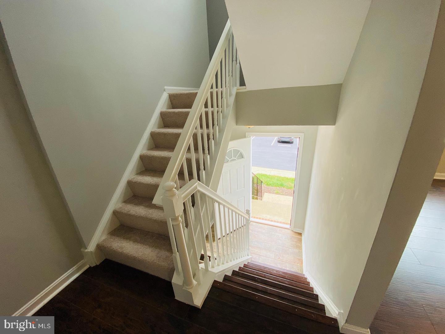 SUNNINGDALE MEADOWS - Residential