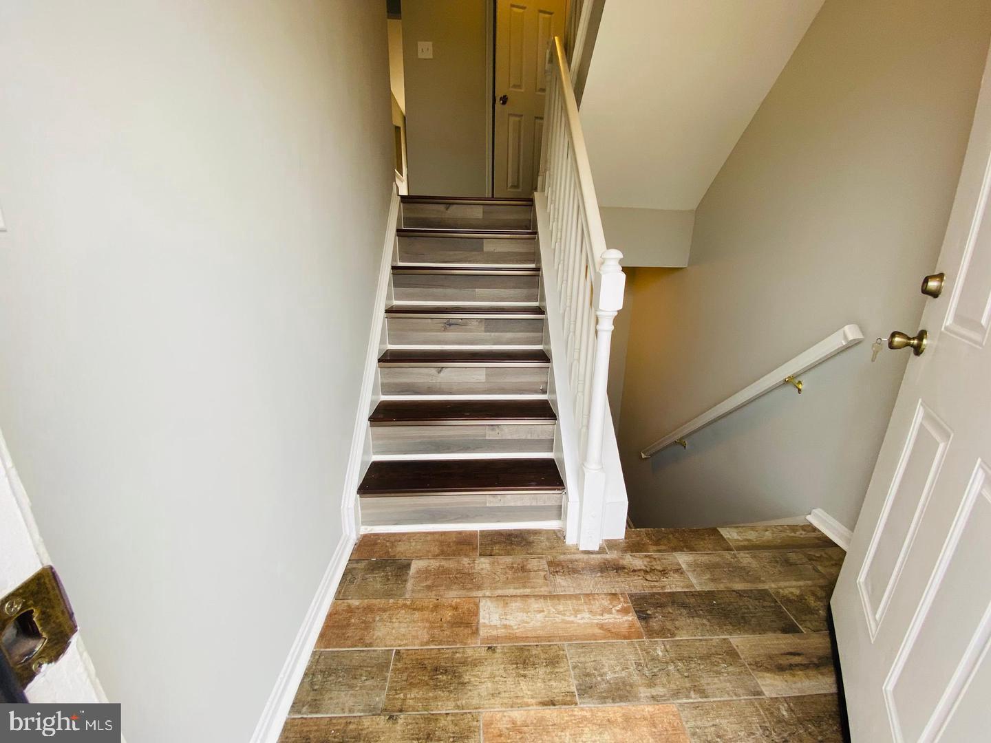 SUNNINGDALE MEADOWS - Residential