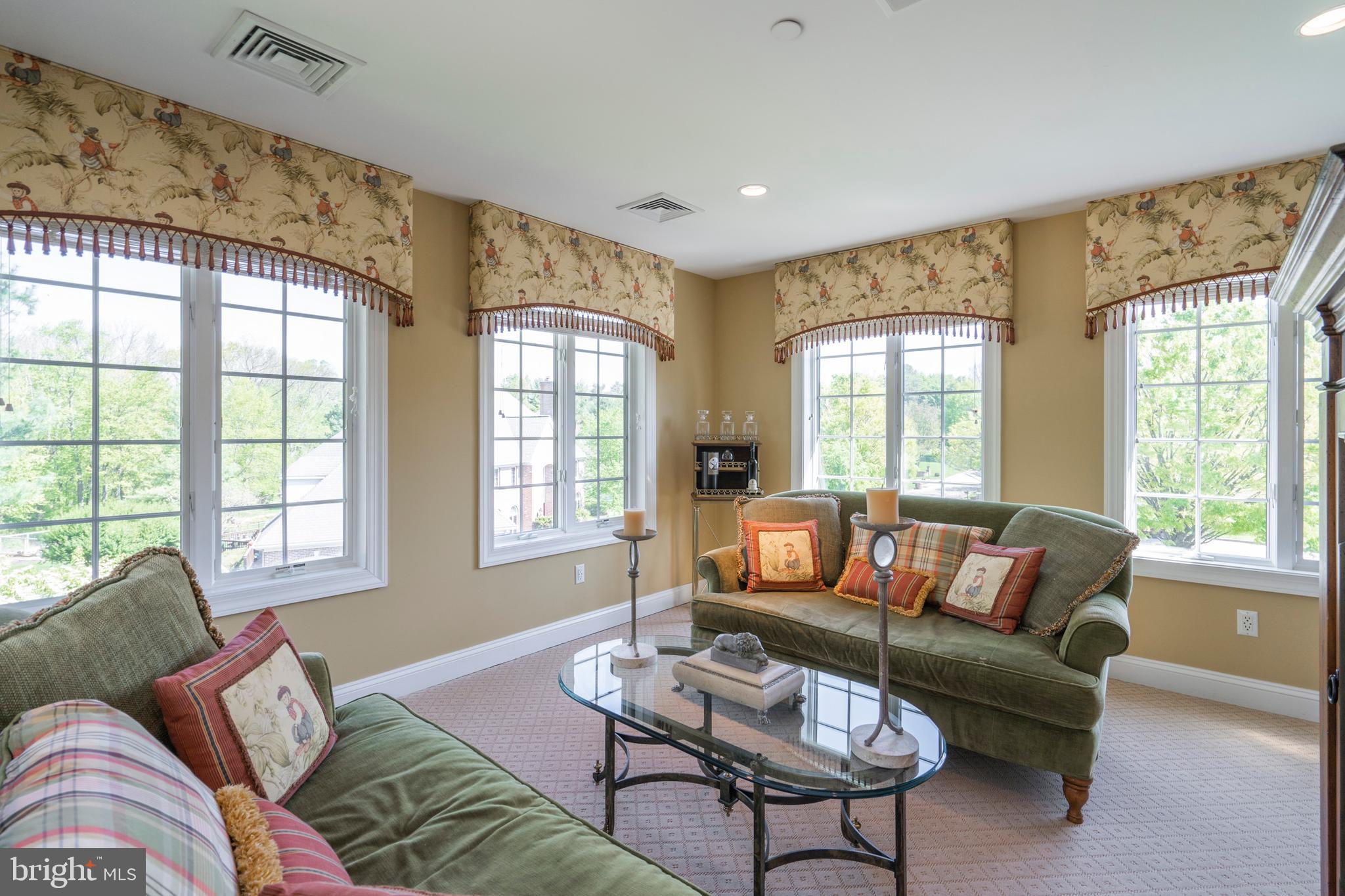 ARONIMINK - Residential