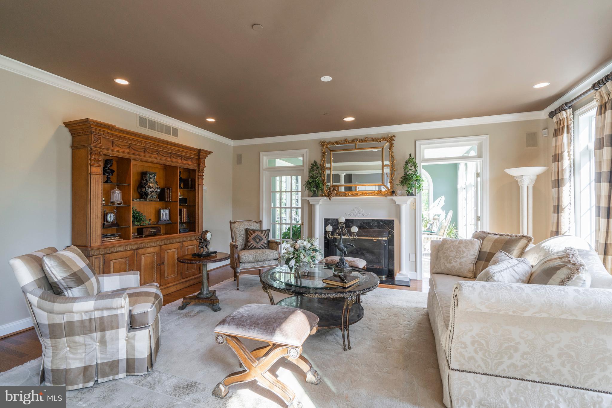 ARONIMINK - Residential