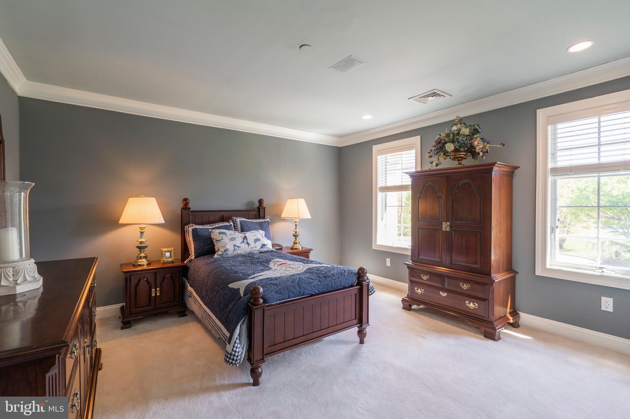 ARONIMINK - Residential