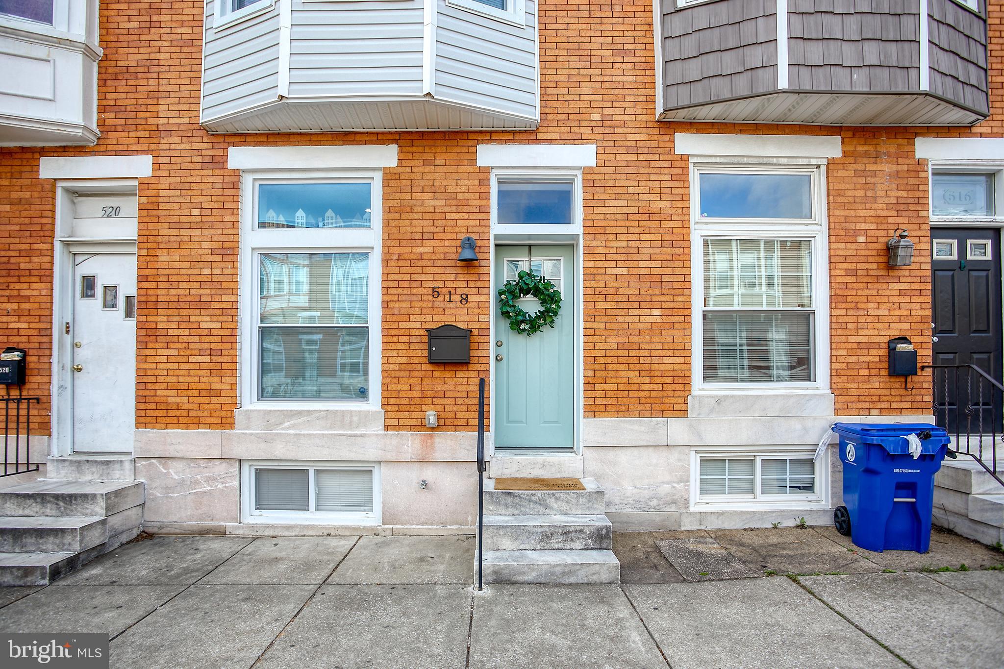 GREEKTOWN - Residential Lease