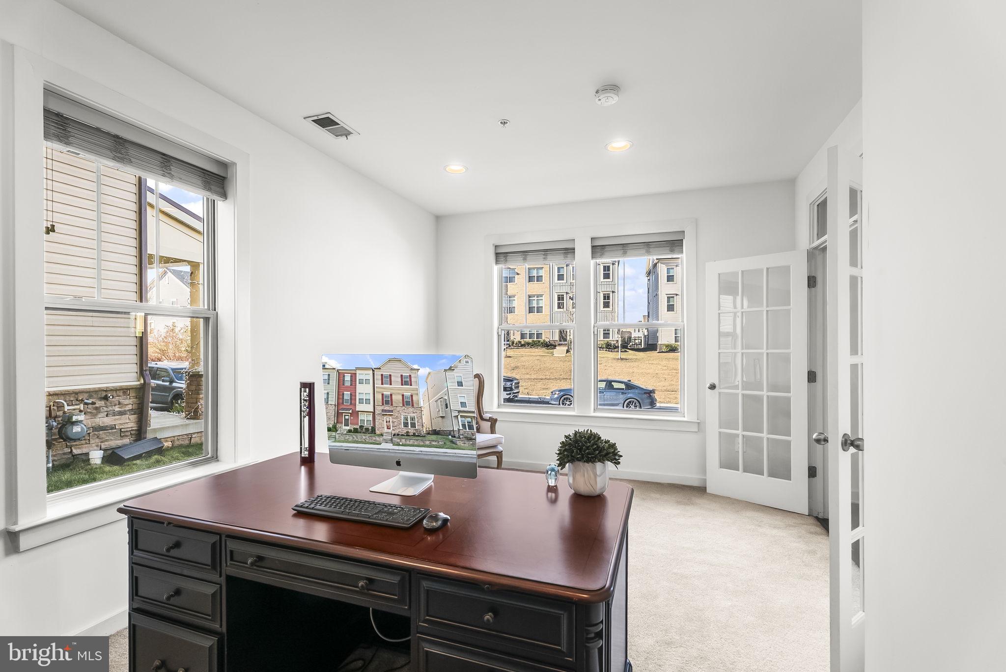 VILLAGES OF URBANA - Residential