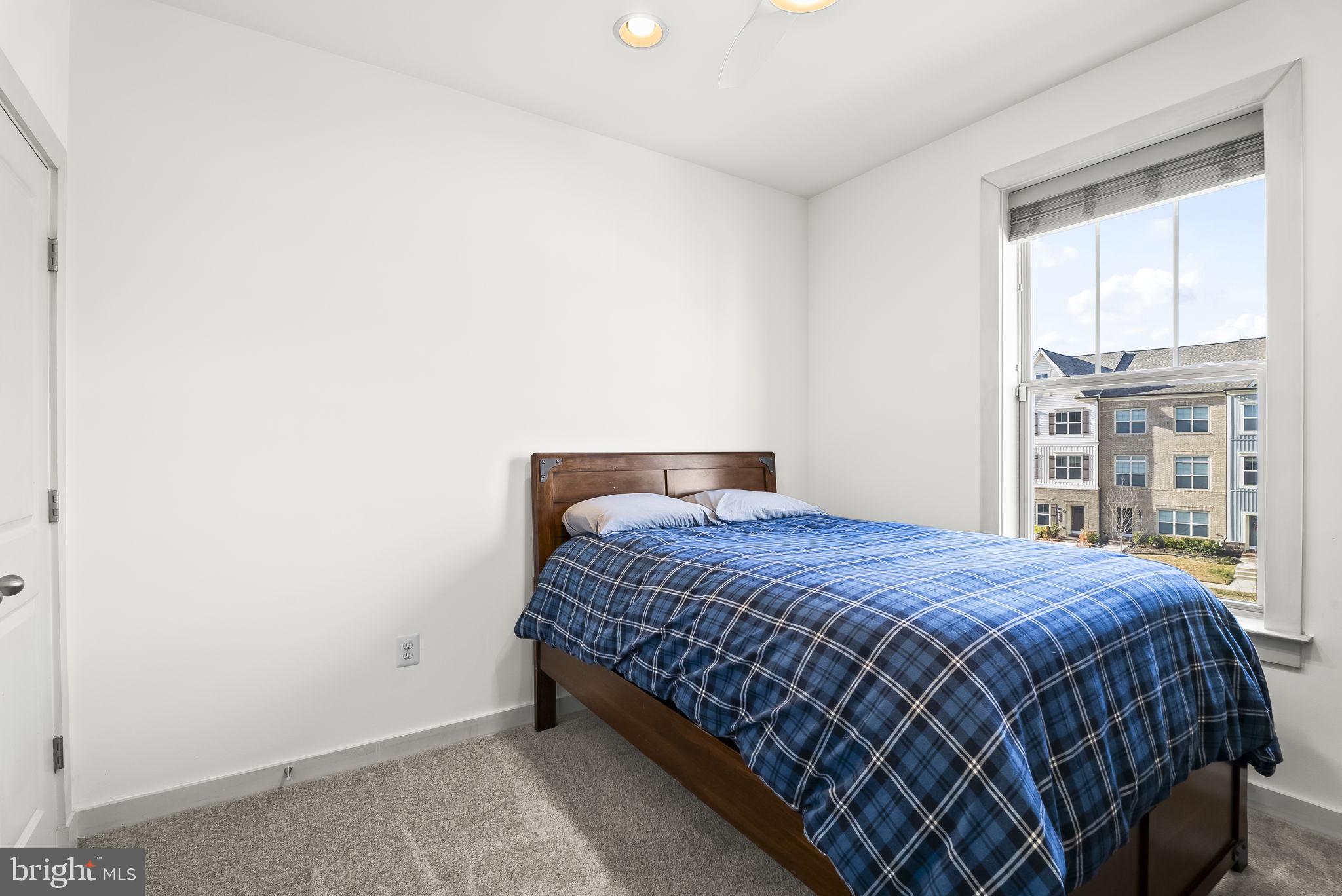 VILLAGES OF URBANA - Residential