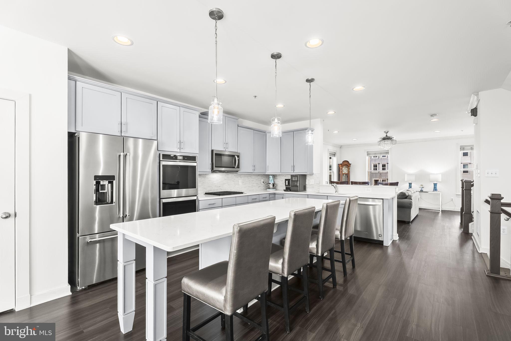 VILLAGES OF URBANA - Residential