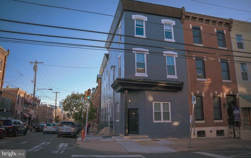 Welcome to 2800 Poplar Street, where your loft-style apartment awaits! This one-bedroom, one-bathroom is located in the vibrant Fairmount neighborhood. Enjoy easy access to the Schuylkill River, local bars, restaurants, cafes, and Philadelphia's acclaimed museum district. Your apartment features a newer stove and range, LED lighting throughout, updated bathroom finishes, and a modern kitchen that is perfect for entertaining or a cozy solo night in. Additionally, you will have direct access to a washer and dryer, making laundry day a breeze. With easy access to the city's acclaimed bar and restaurant scene, you are sure to experience the very best of Philly living. Schedule your tour today and make 2800 Poplar Street your new home!