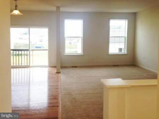 STONEBROOK VILLAGE - Residential