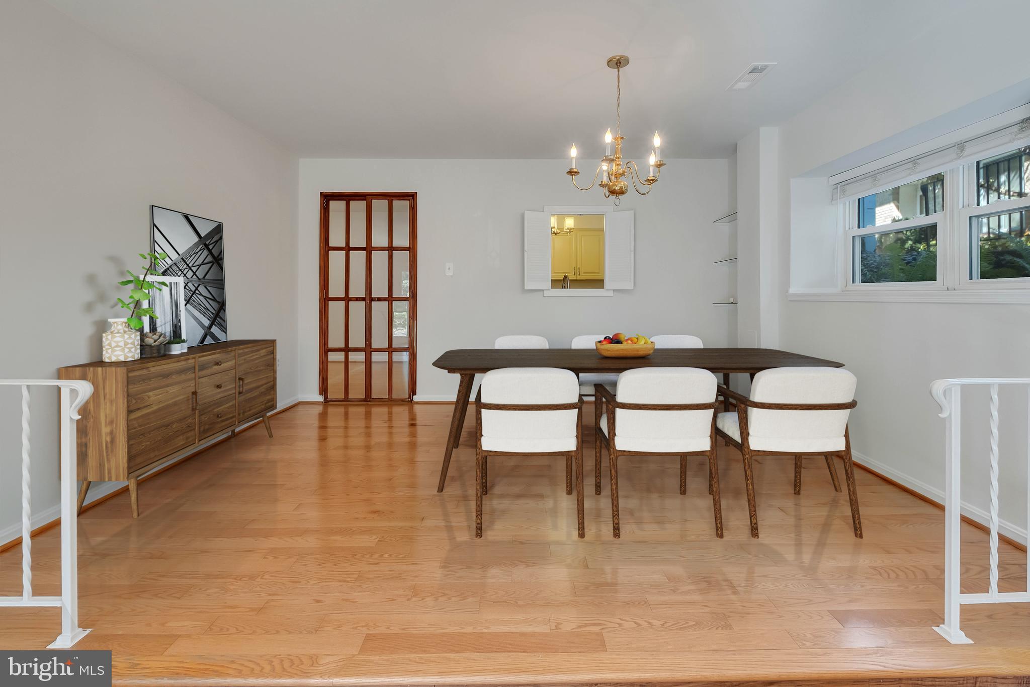 FAIRFAX PLAZA TOWNHOUSES - Residential