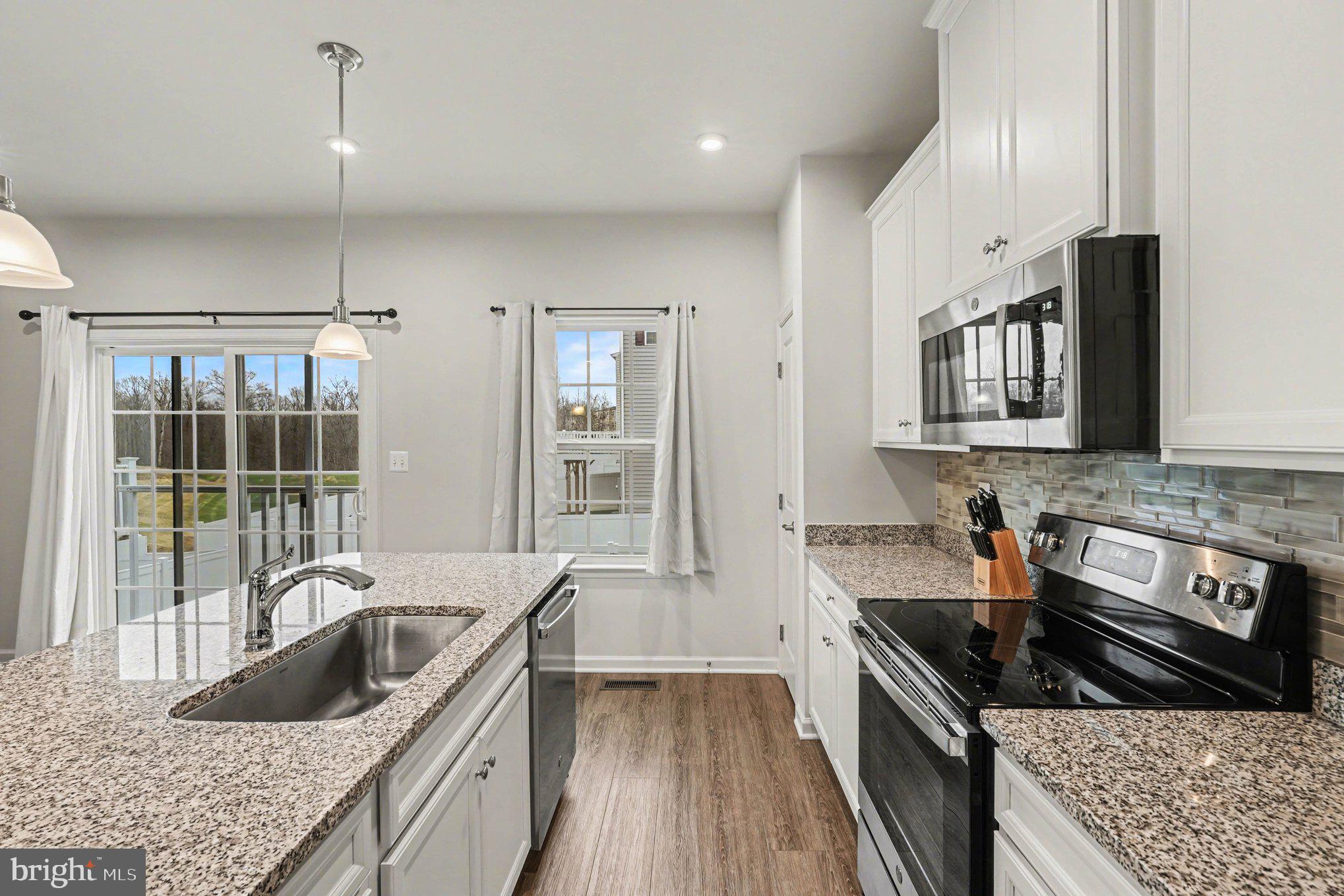 WILDERNESS SHORES - Residential