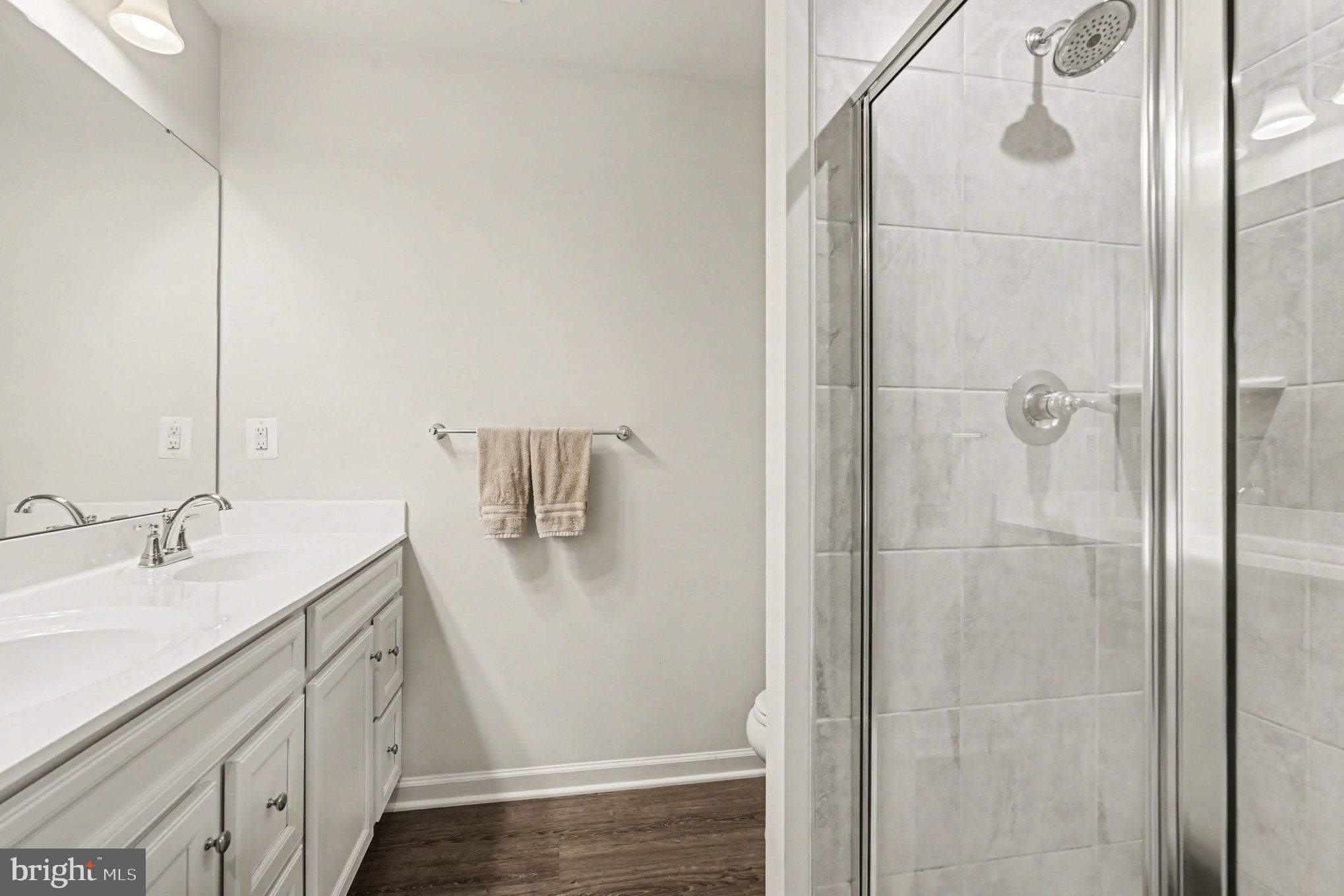 WILDERNESS SHORES - Residential