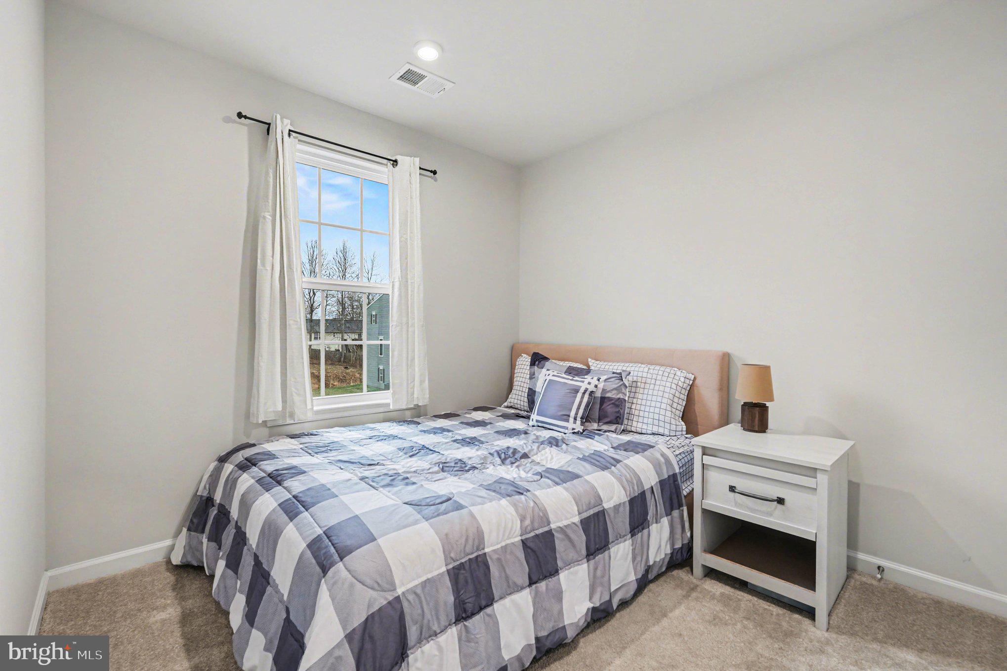 WILDERNESS SHORES - Residential