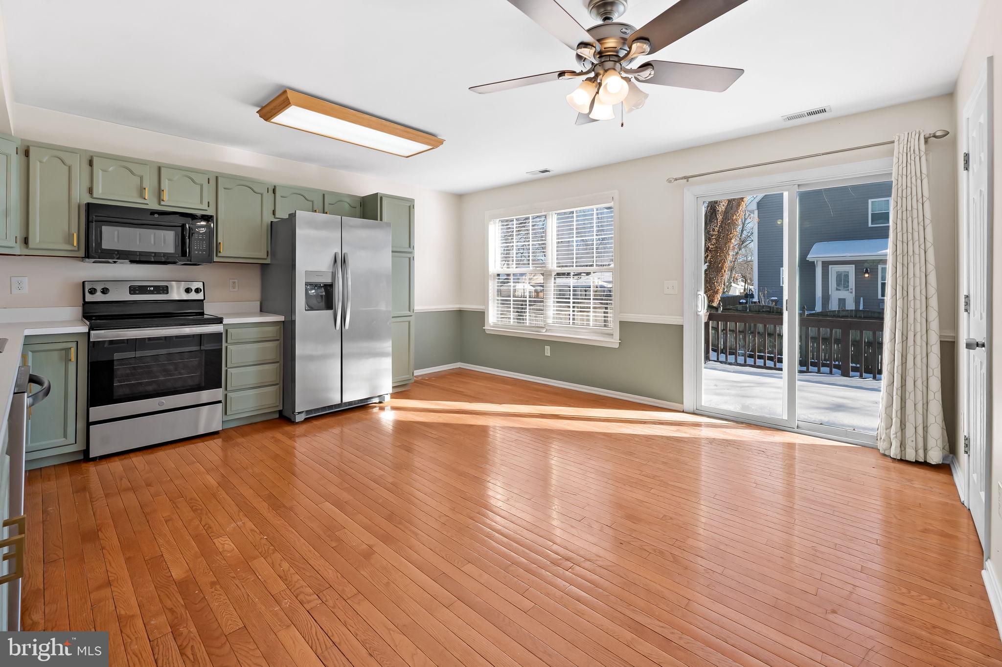 SELBY ON THE BAY - Residential Lease