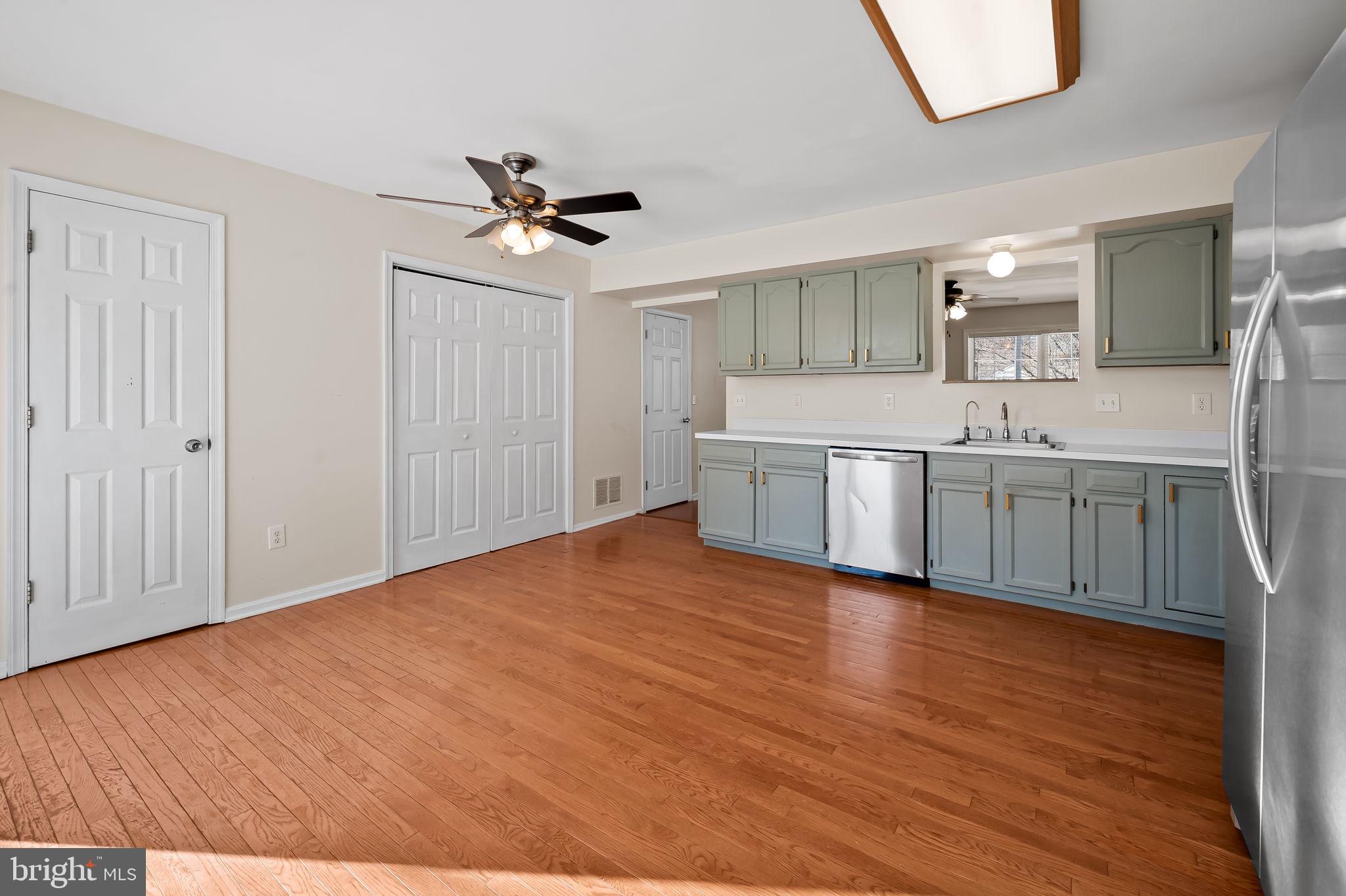 SELBY ON THE BAY - Residential Lease