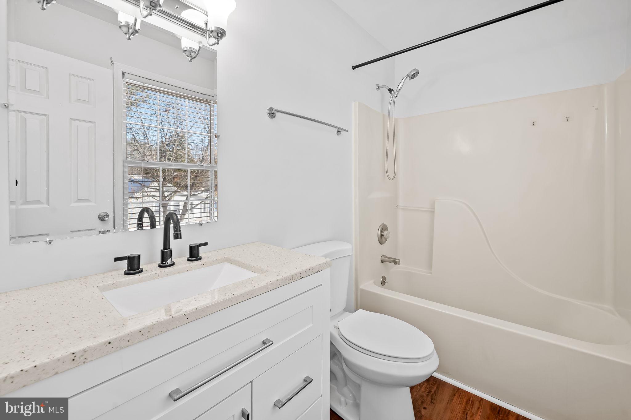 SELBY ON THE BAY - Residential Lease