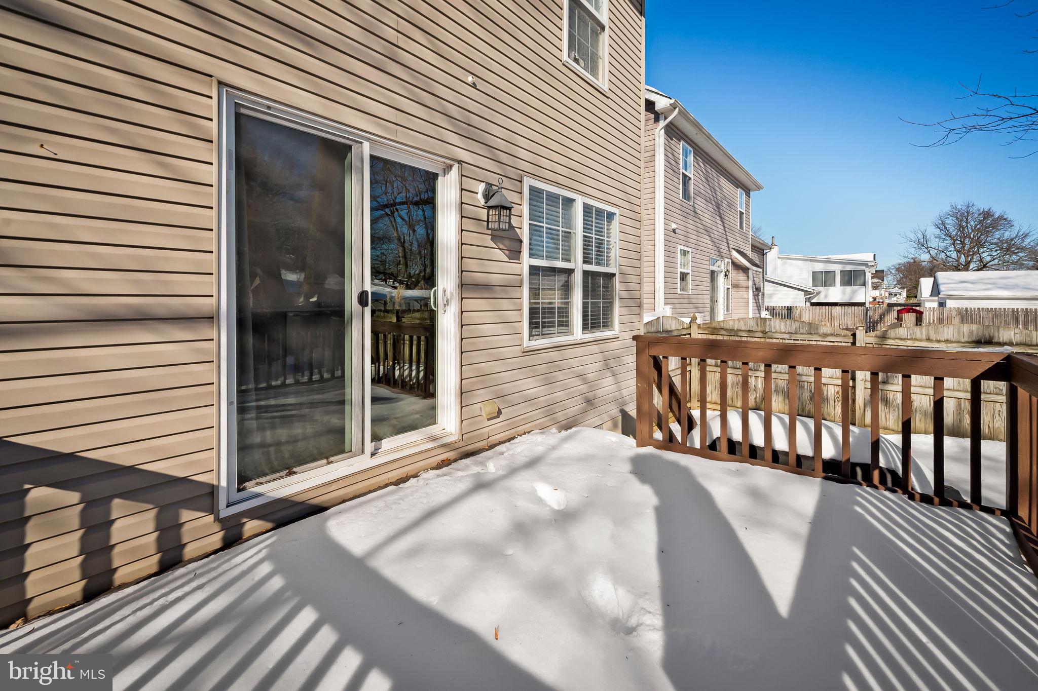 SELBY ON THE BAY - Residential Lease