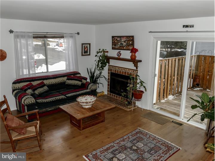 EAGLE RIDGE - Residential