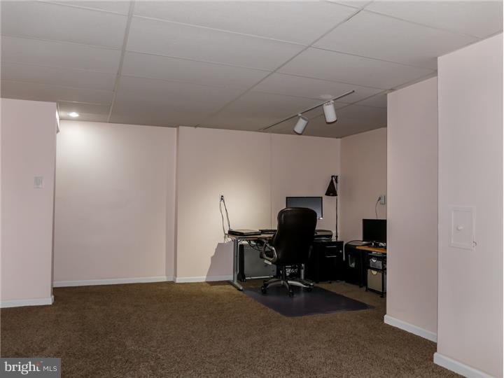 EAGLE RIDGE - Residential