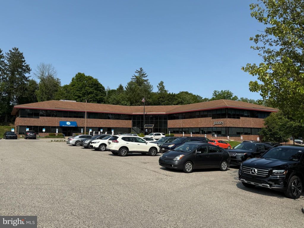 Photo of 8101 Washington Lane #220, WYNCOTE, PA 19095 (MLS # PAMC2127856)