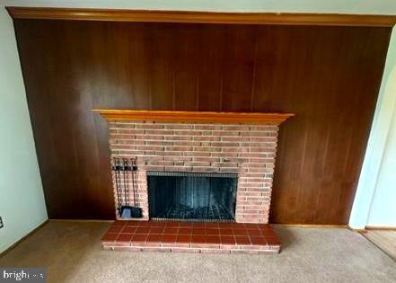 DARLEIGH MANOR - Residential Lease