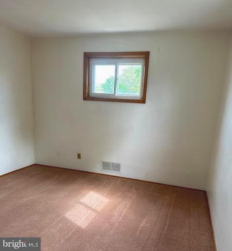 DARLEIGH MANOR - Residential Lease