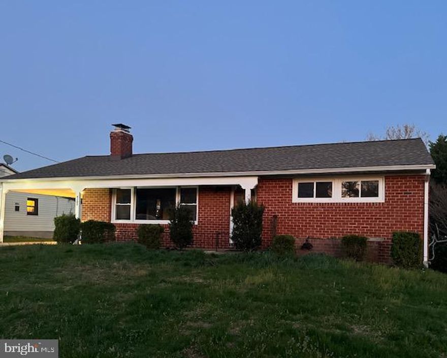 Charming 3BR/2BA Rancher in fantastic location, close to transportation, I-95 & walking distance to shopping. Well cared for home is looking for a tenant to enjoy all that it has to offer! Well-appointed bedrooms, spacious living room that you will love especially w/ all the light beaming through the oversized windows & rustic wood beams. Cozy kitchen w/ plenty of cabinet storage, space for table & more. Dining room off kitchen has fantastic views of the lovely oversized yard w/ large picture window. Lower level has a huge, open space for entertaining w/ built in bar, measuring 25'x 25', this space has to be seen to believe, access to rear yard patio through the double doors. Laundry space w/ new washer & dryer, plus cedar closet storage. Storage space & full bath adds to this fantastic rec room. Rear yard is a rural retreat w/ plenty of days ahead to enjoy the outdoor BBQs & more. Recently replaced roof & updated windows will provide savings on heating & cooling costs. Absolutely NO pets & credit application required. Use the link for Rent Spree linked to this listing for application submission, cost $40 per applicant over 18 .  All final decisions are at the Landlord's discretion.