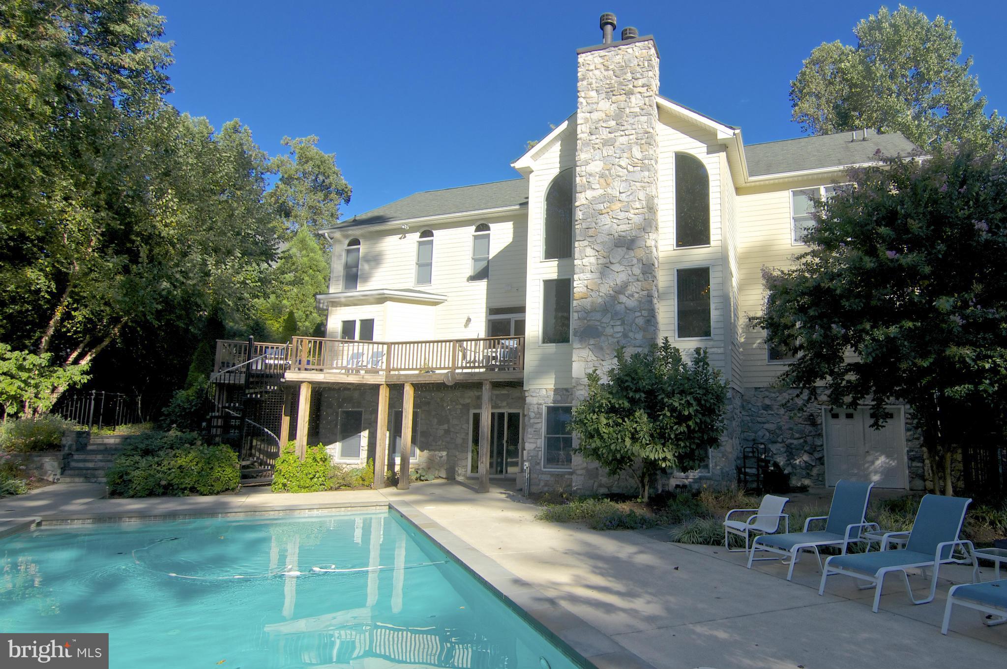 QUARTERFIELD - Residential