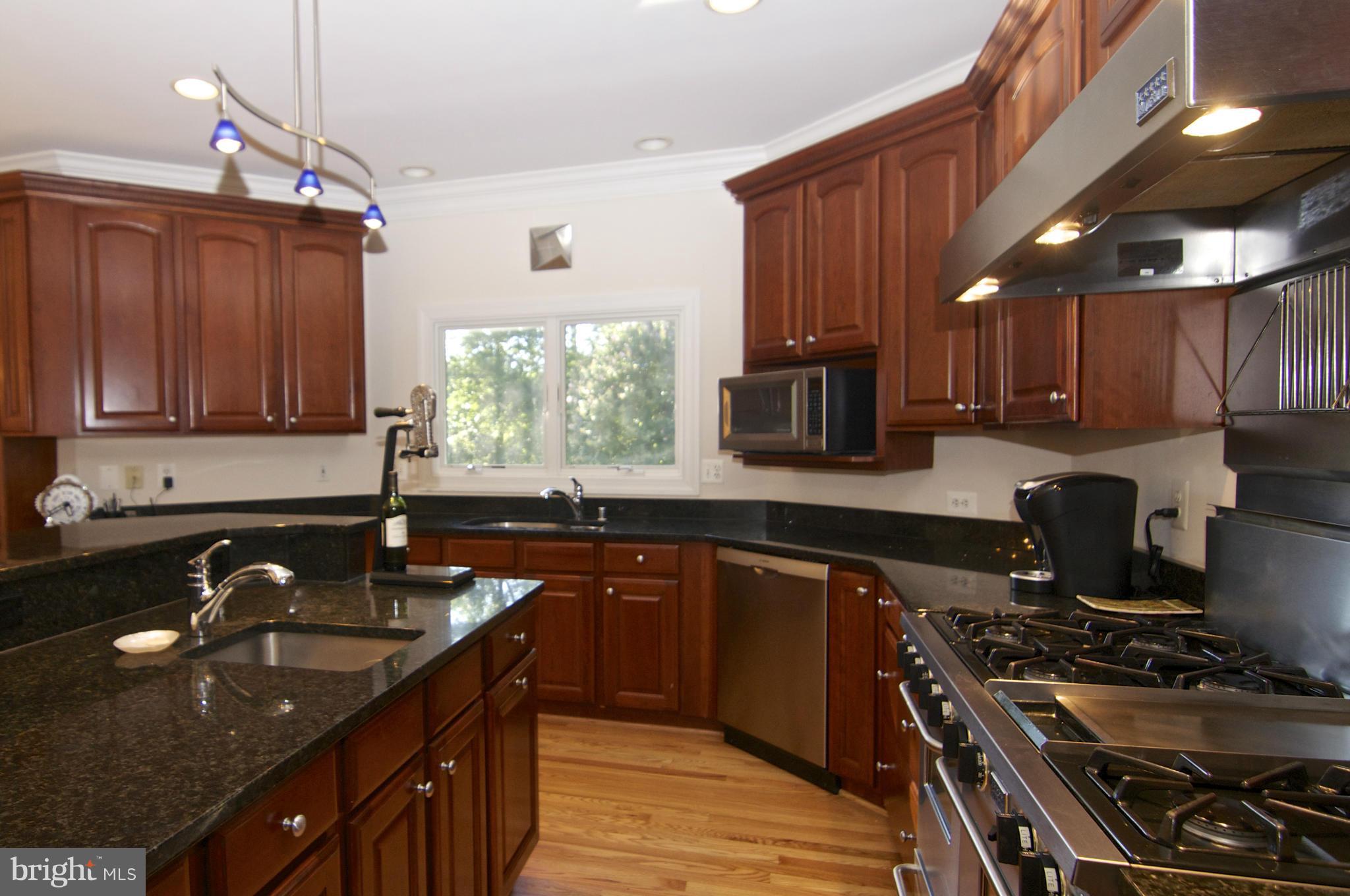 QUARTERFIELD - Residential