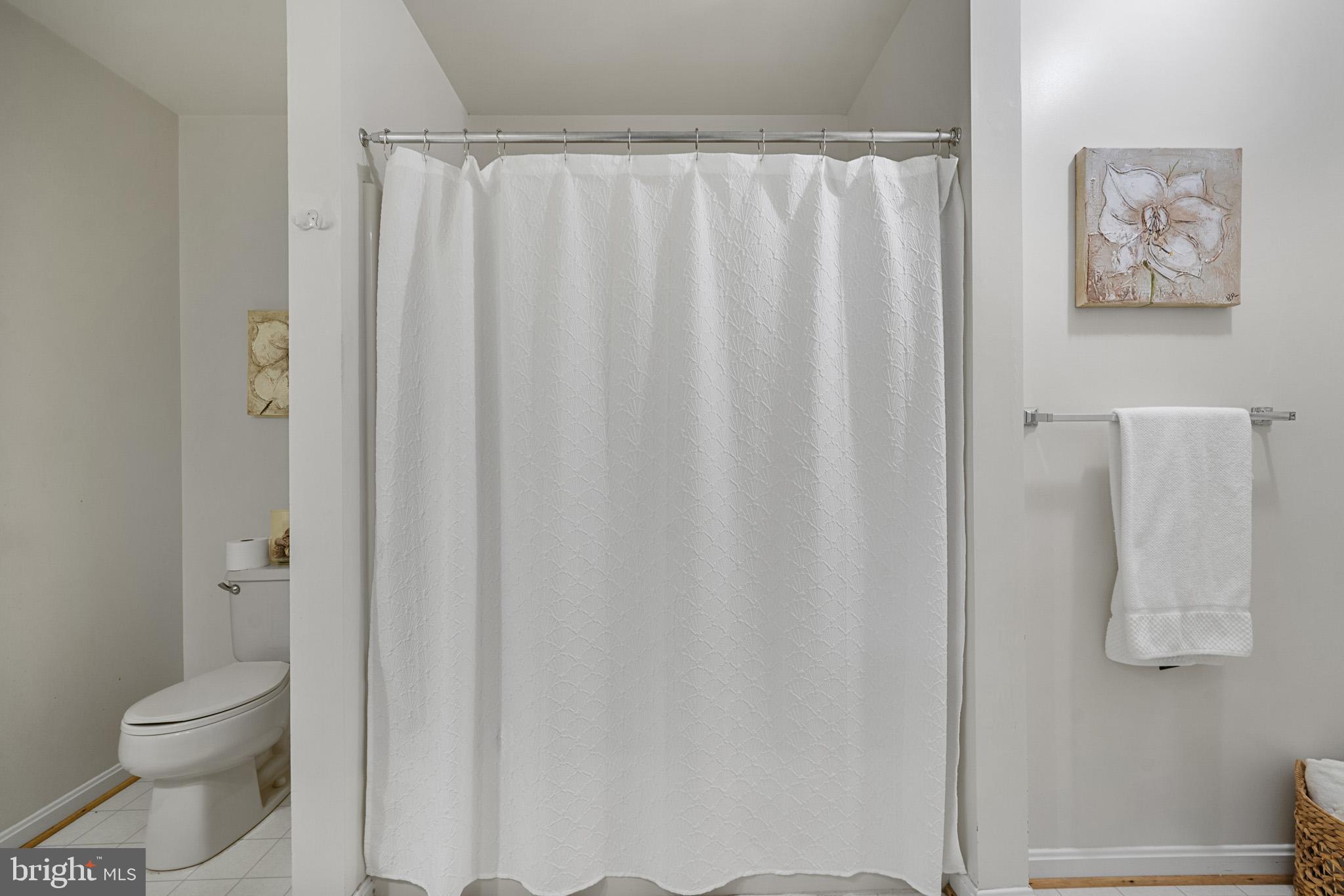 ROLLING MEADOWS - Residential