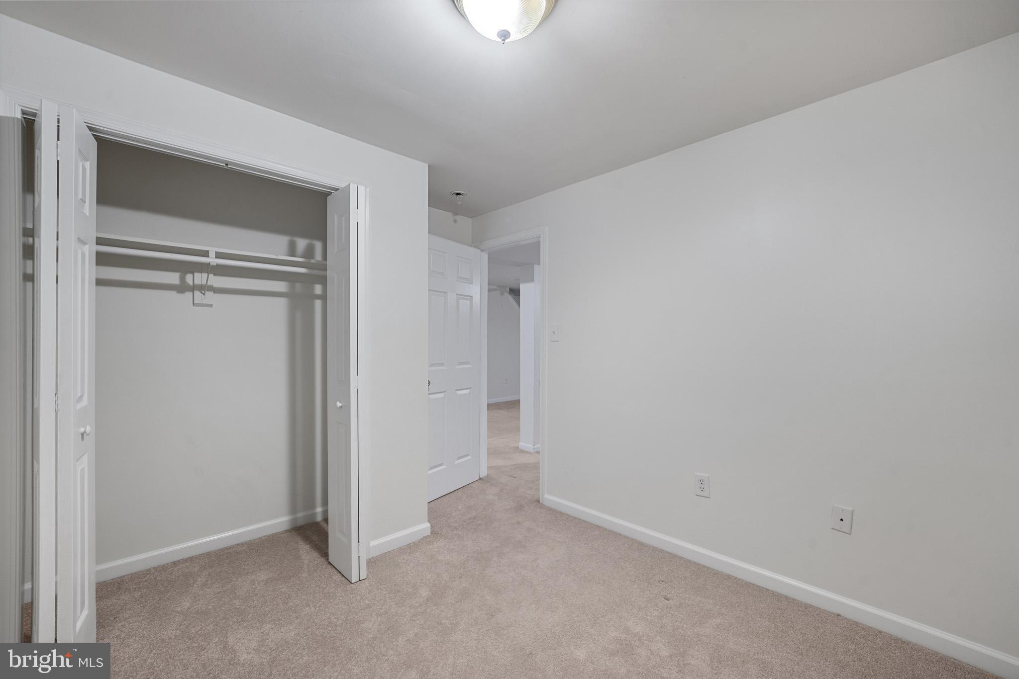 ROLLING MEADOWS - Residential