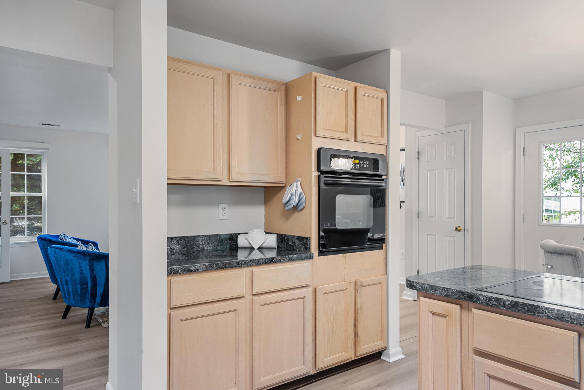 ROLLING MEADOWS - Residential