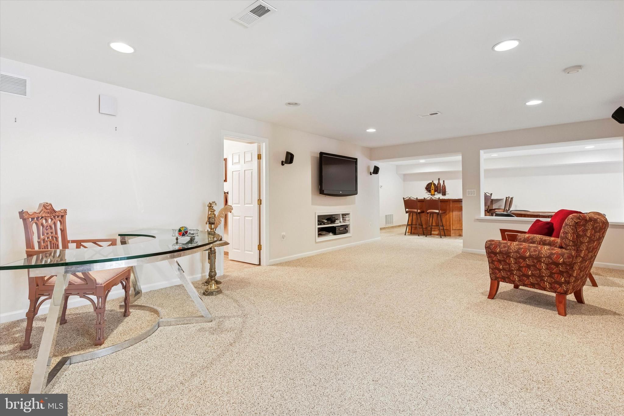 VILLAS AT FIVE PONDS - Residential