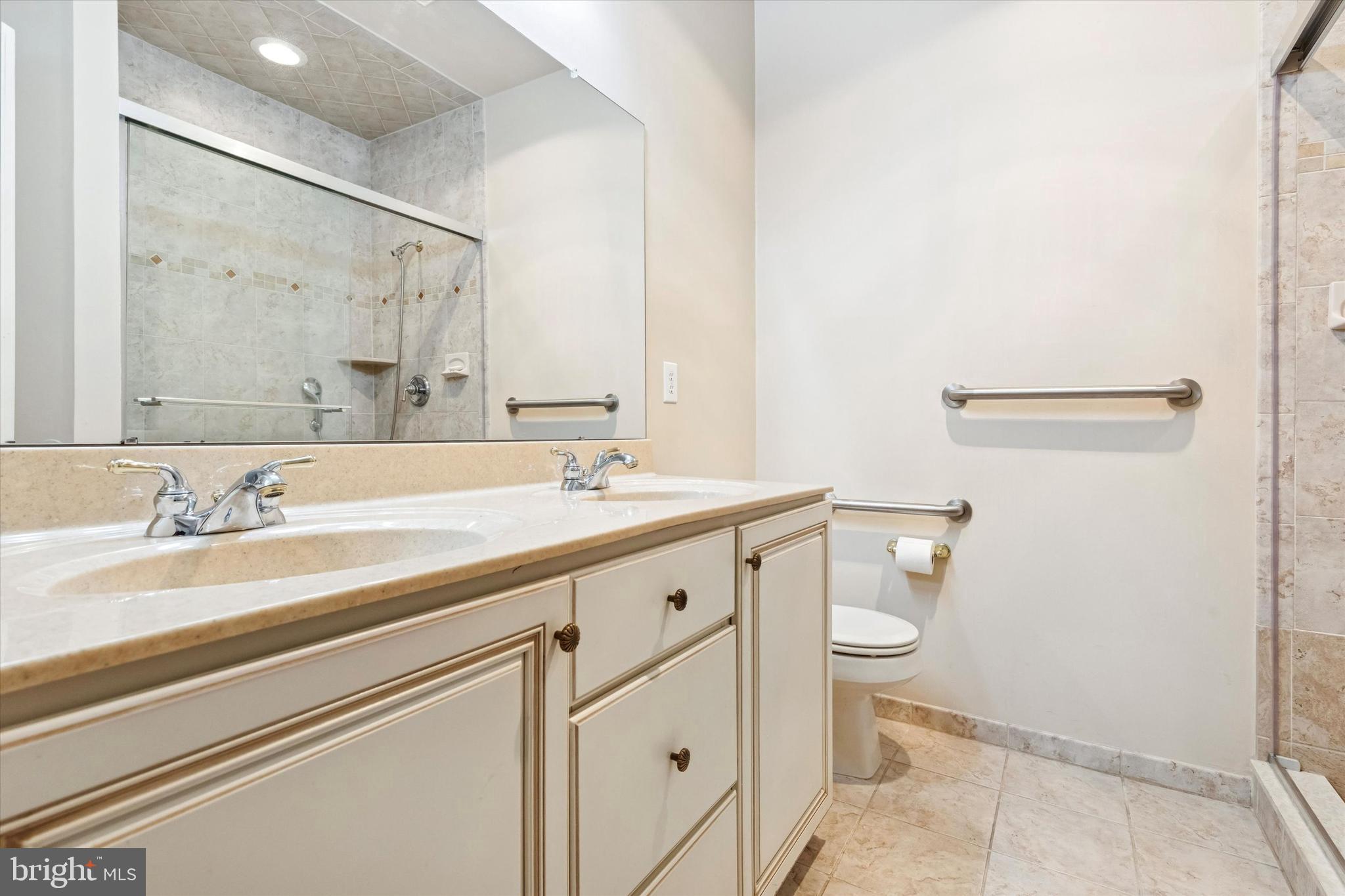 VILLAS AT FIVE PONDS - Residential