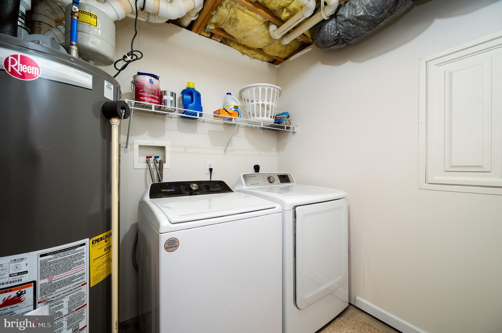 DEERFIELD VILLAGE - Residential Lease