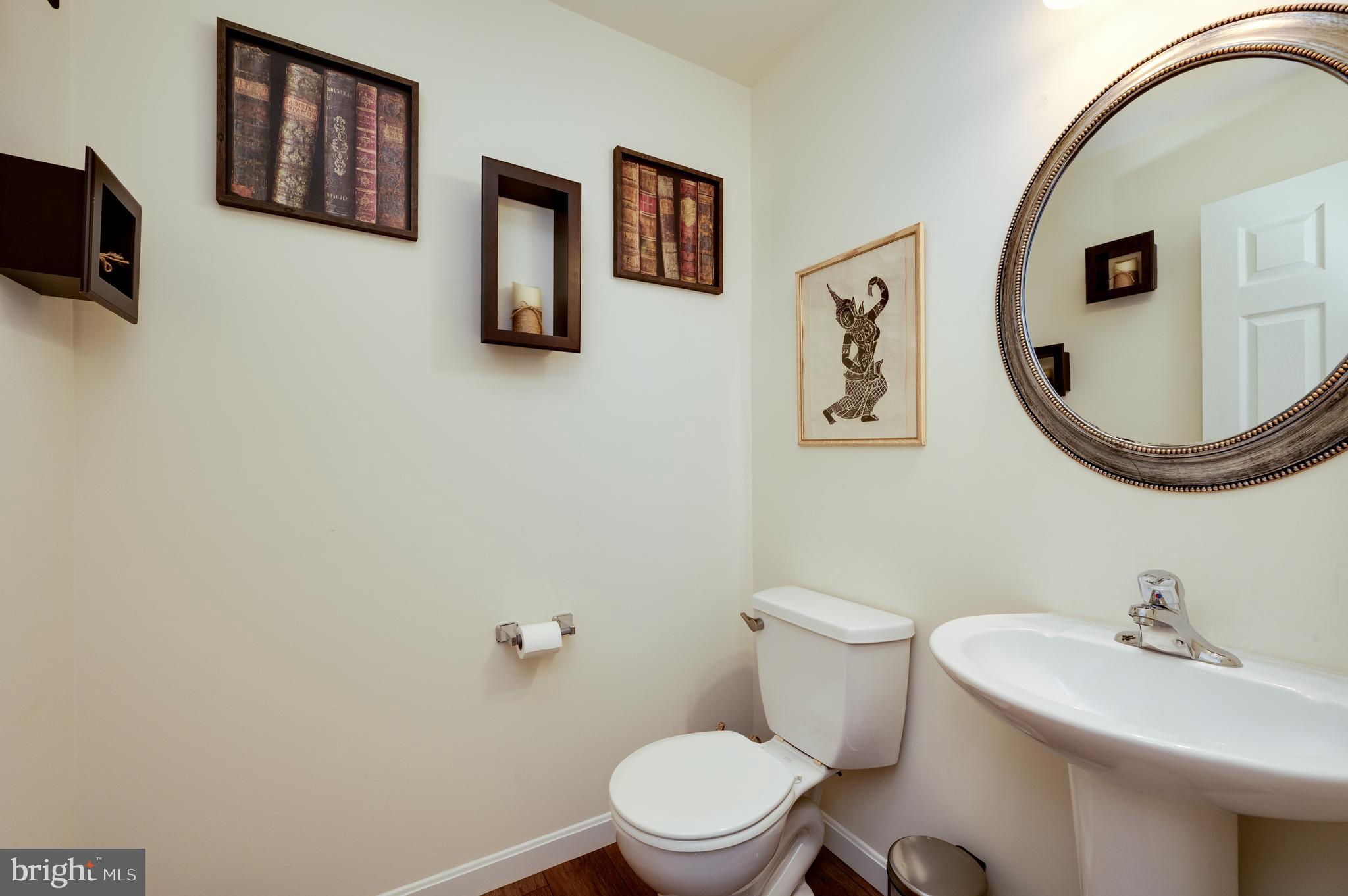 DEERFIELD VILLAGE - Residential Lease