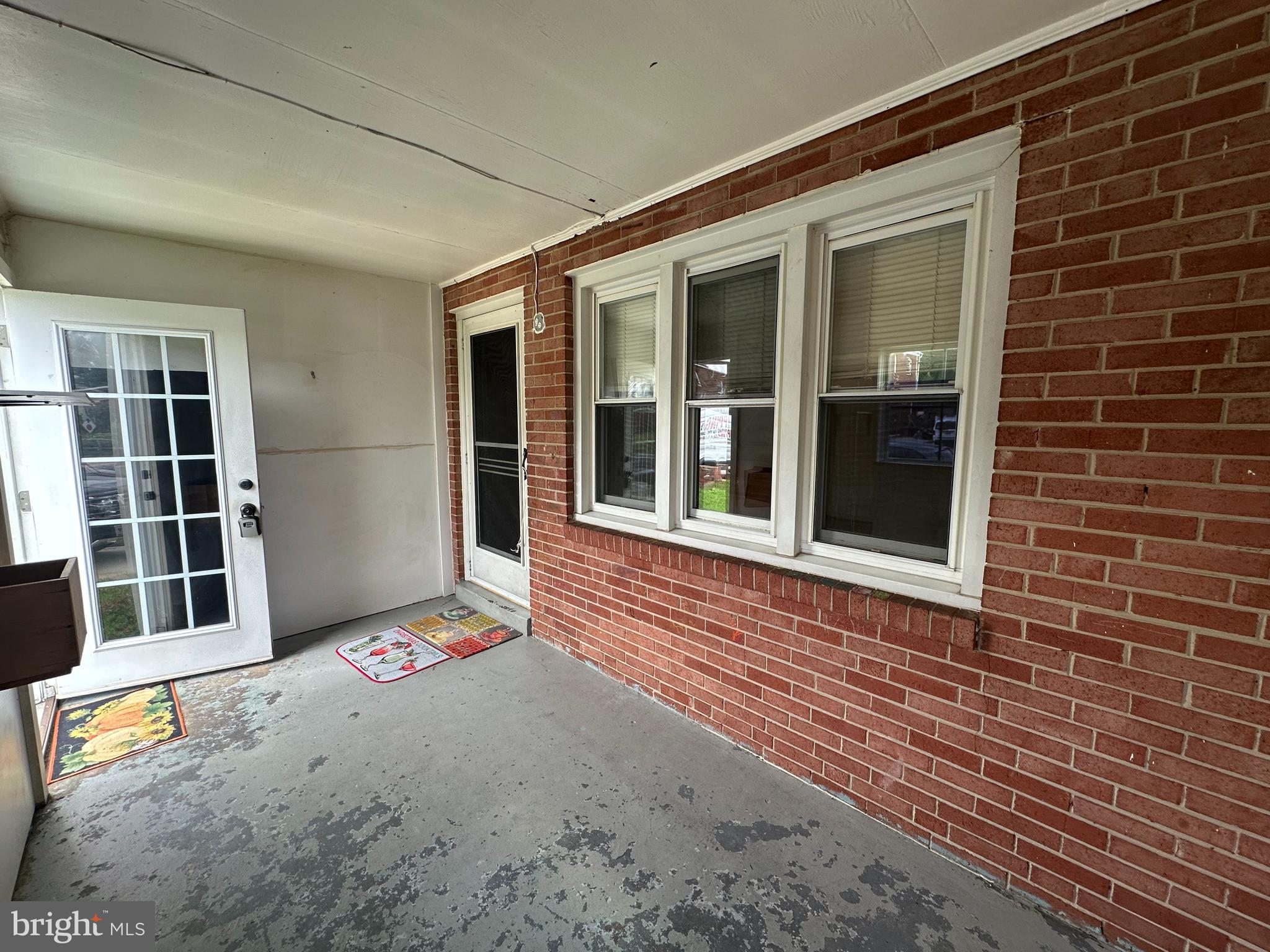 NEW HAMPSHIRE ESTATES - Residential