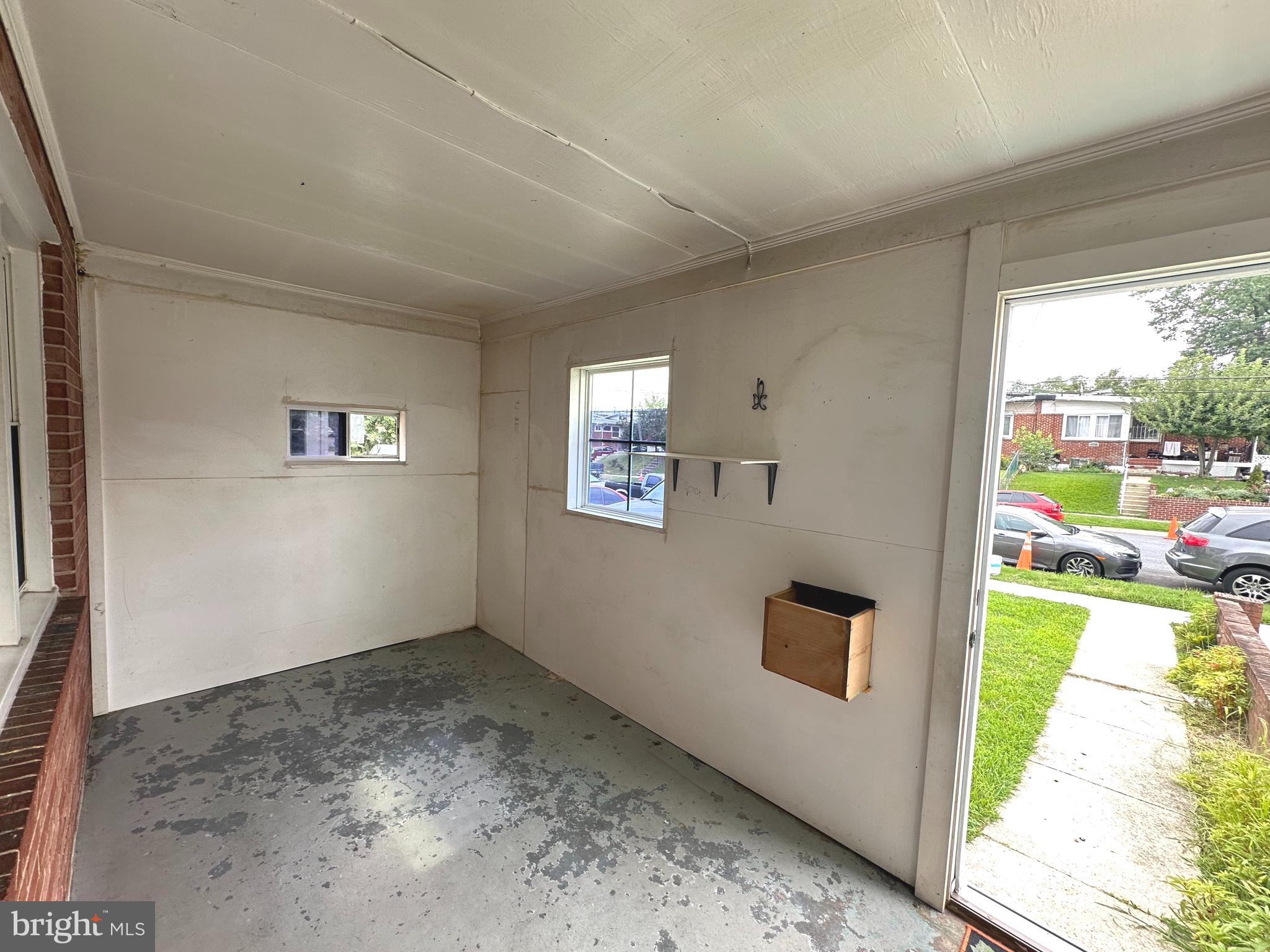 NEW HAMPSHIRE ESTATES - Residential