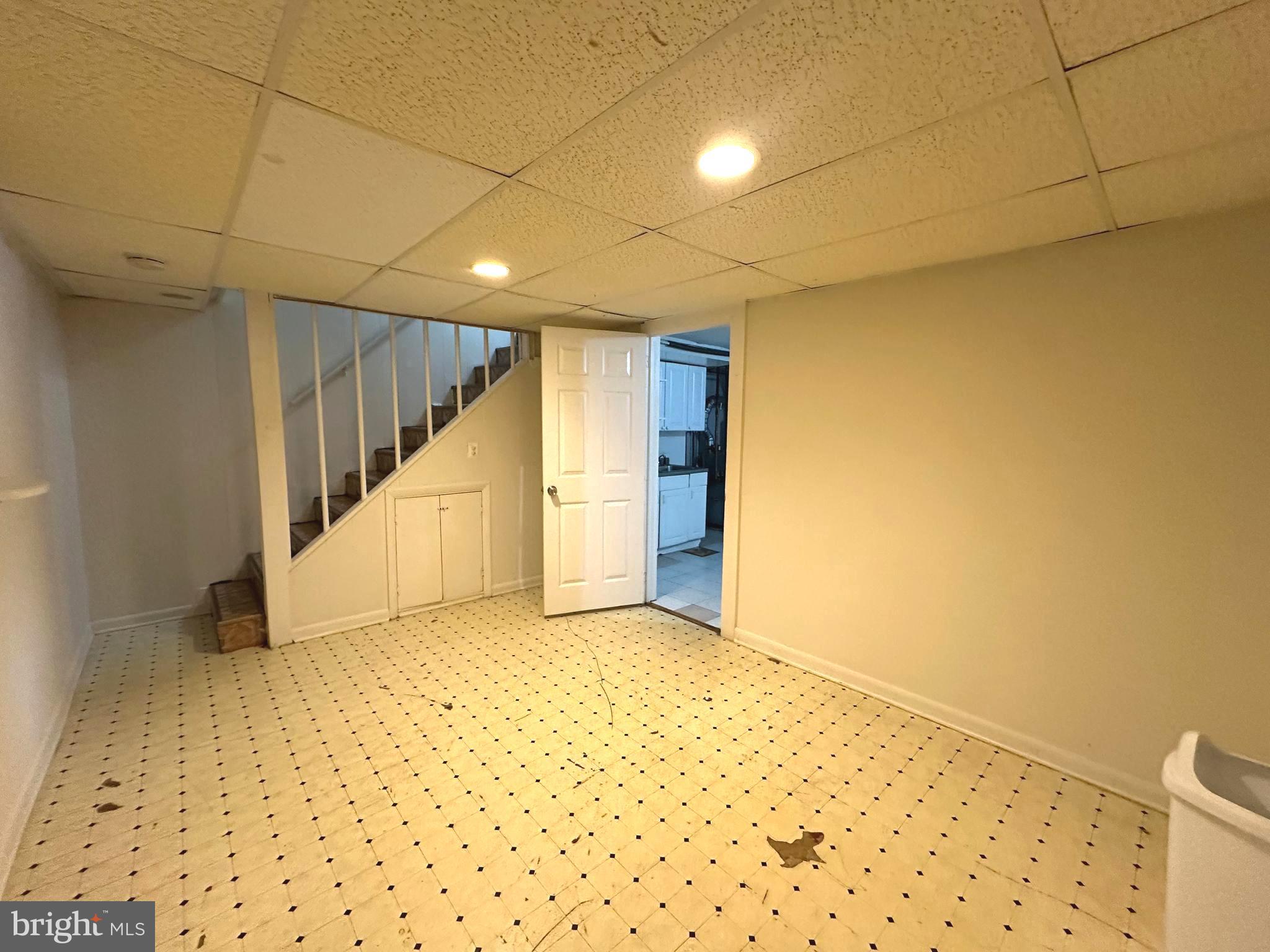 NEW HAMPSHIRE ESTATES - Residential