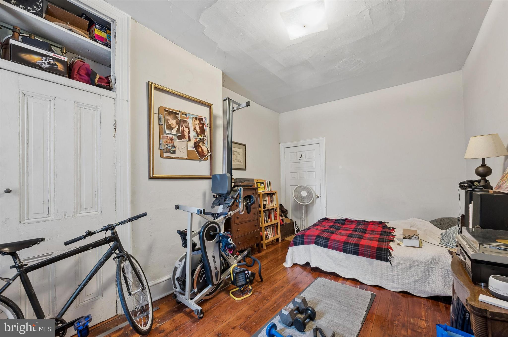 NORTHERN LIBERTIES - Commercial Sale