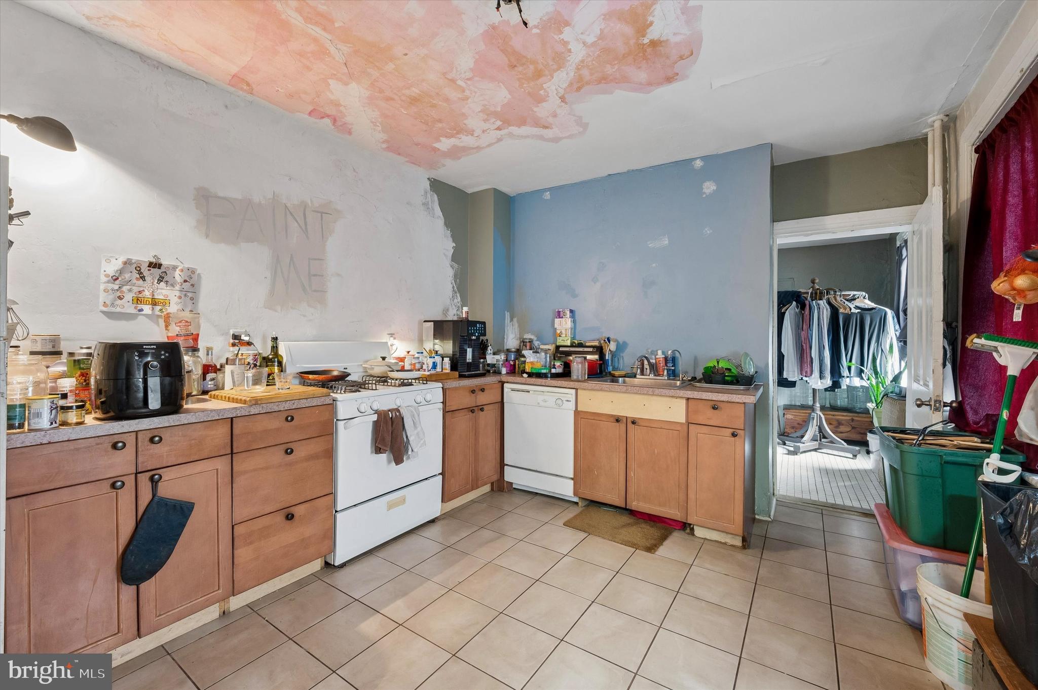 NORTHERN LIBERTIES - Commercial Sale