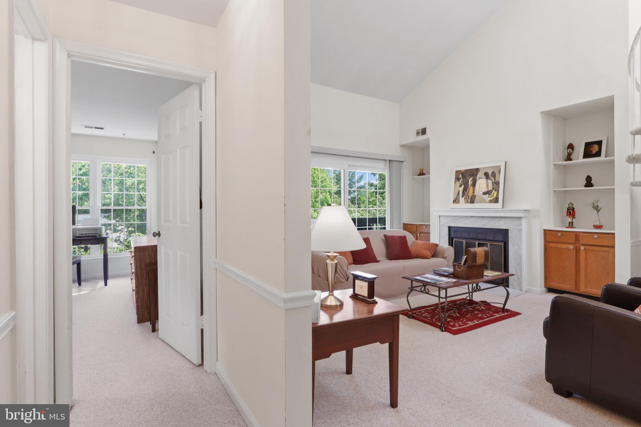 HAMPTON HOUSE - Residential Lease