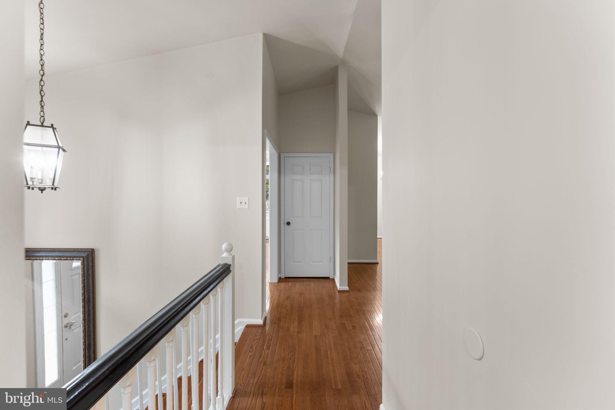 LAKE RIDGE - Residential