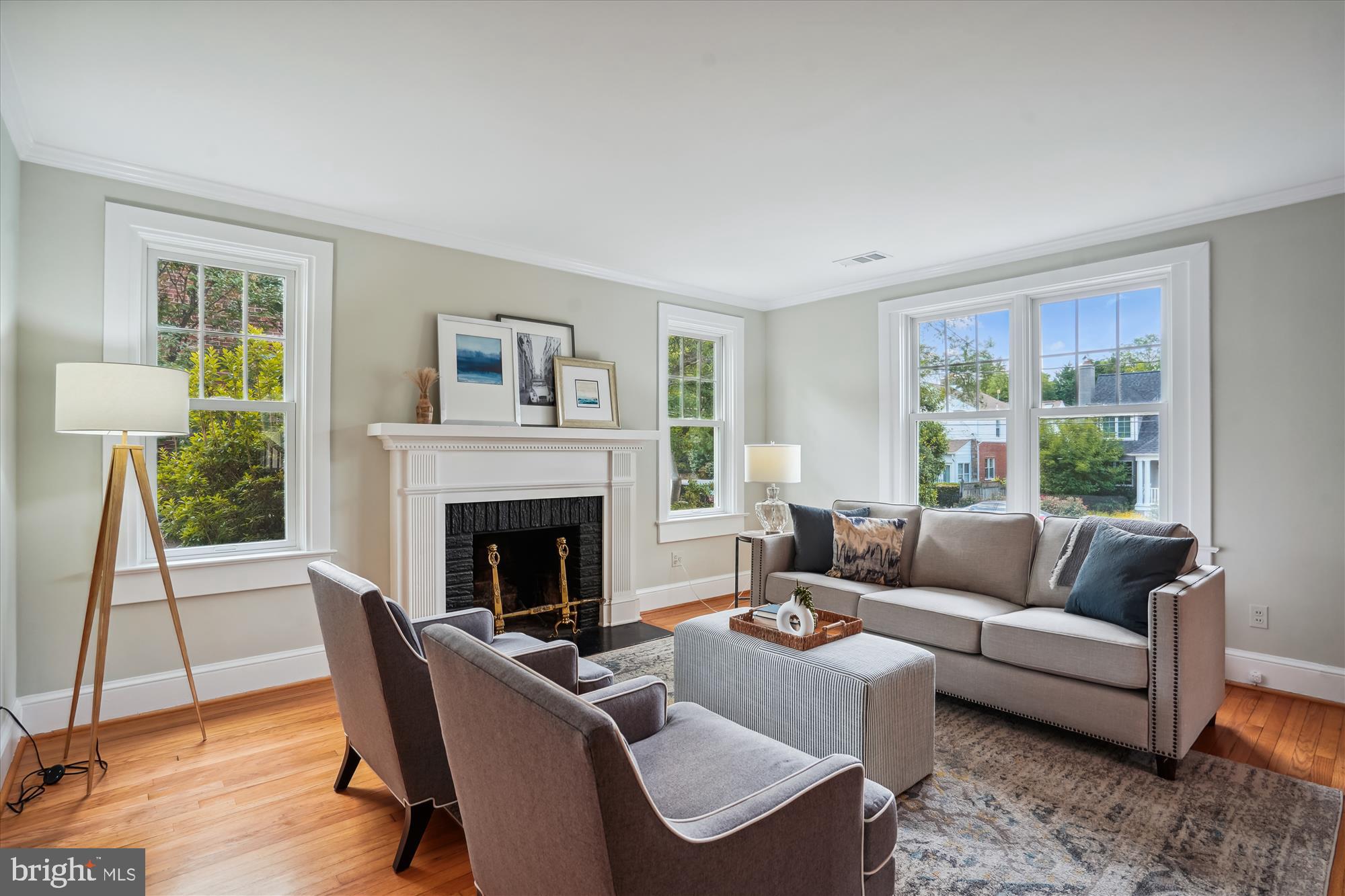 WAVERLY HILLS - Residential