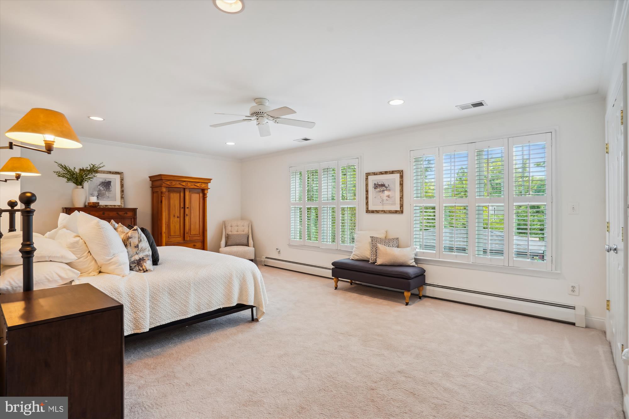 WAVERLY HILLS - Residential